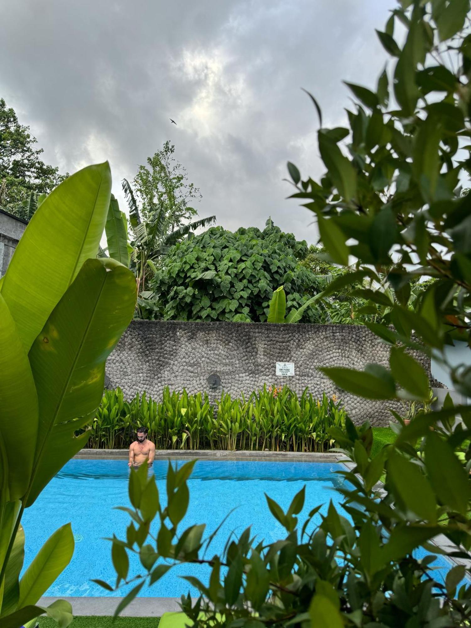 The Jungle Hostel Canggu Eksteriør billede