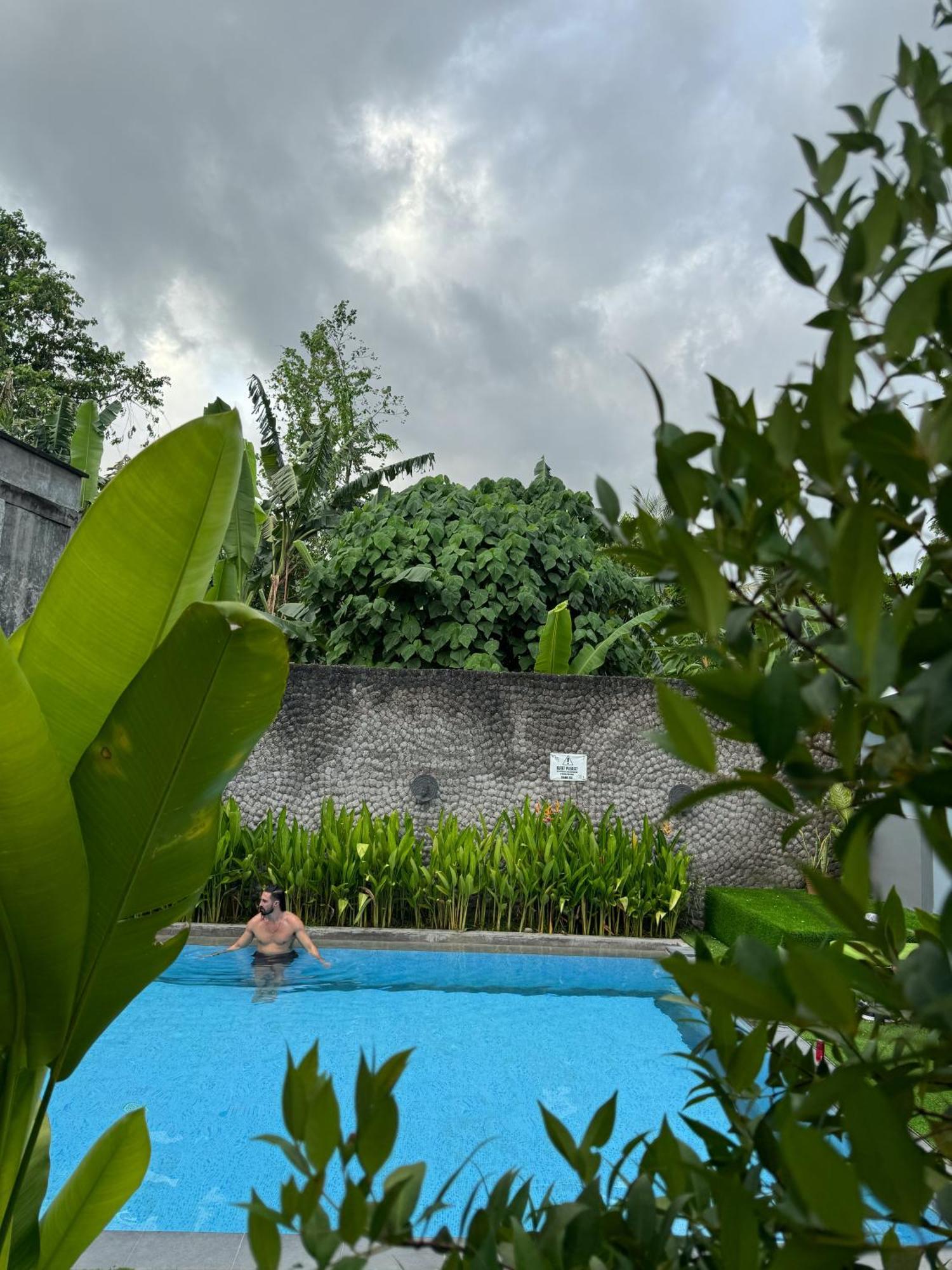 The Jungle Hostel Canggu Eksteriør billede